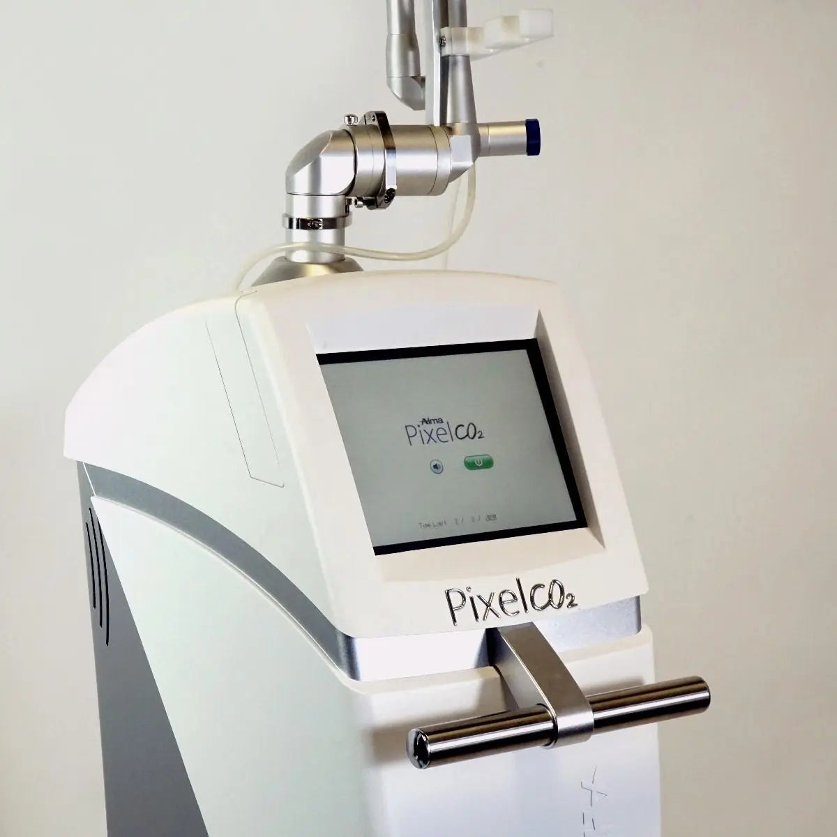 2019 Alma Pixel CO2 Laser FemiLift Vaginal Fractional Skin Resurfacing Wrinkles Alma