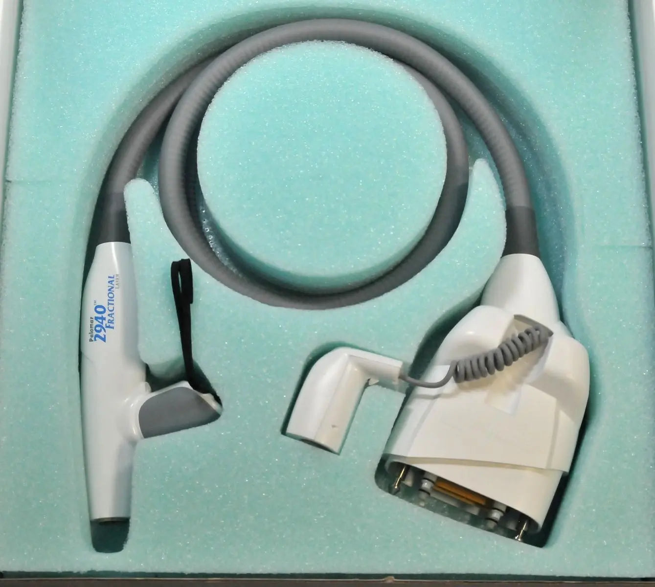 Palomar ICON Laser 2940 Handpiece Skin Resurfacing Wrinkles Pigmented Lesions