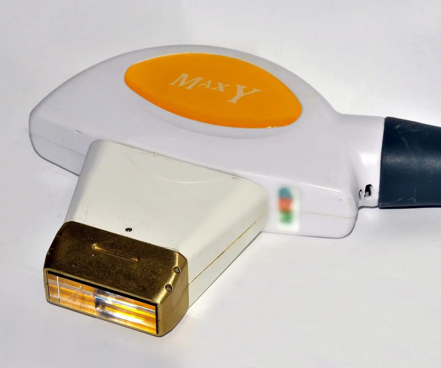 2012 Palomar ICON Laser MaxY Handpiece Fine Hair Removal Pigmented Lesions Max Y