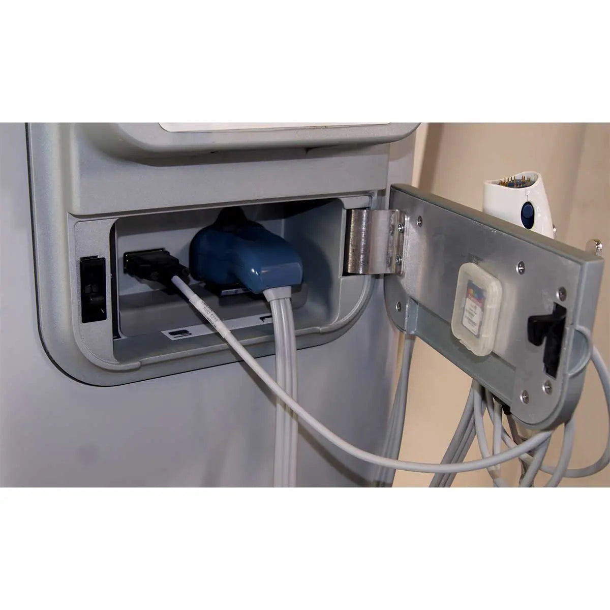 Solta Thermage CPT RF Skin Tightening System TG-2B-UPG Radio Frequency Generator