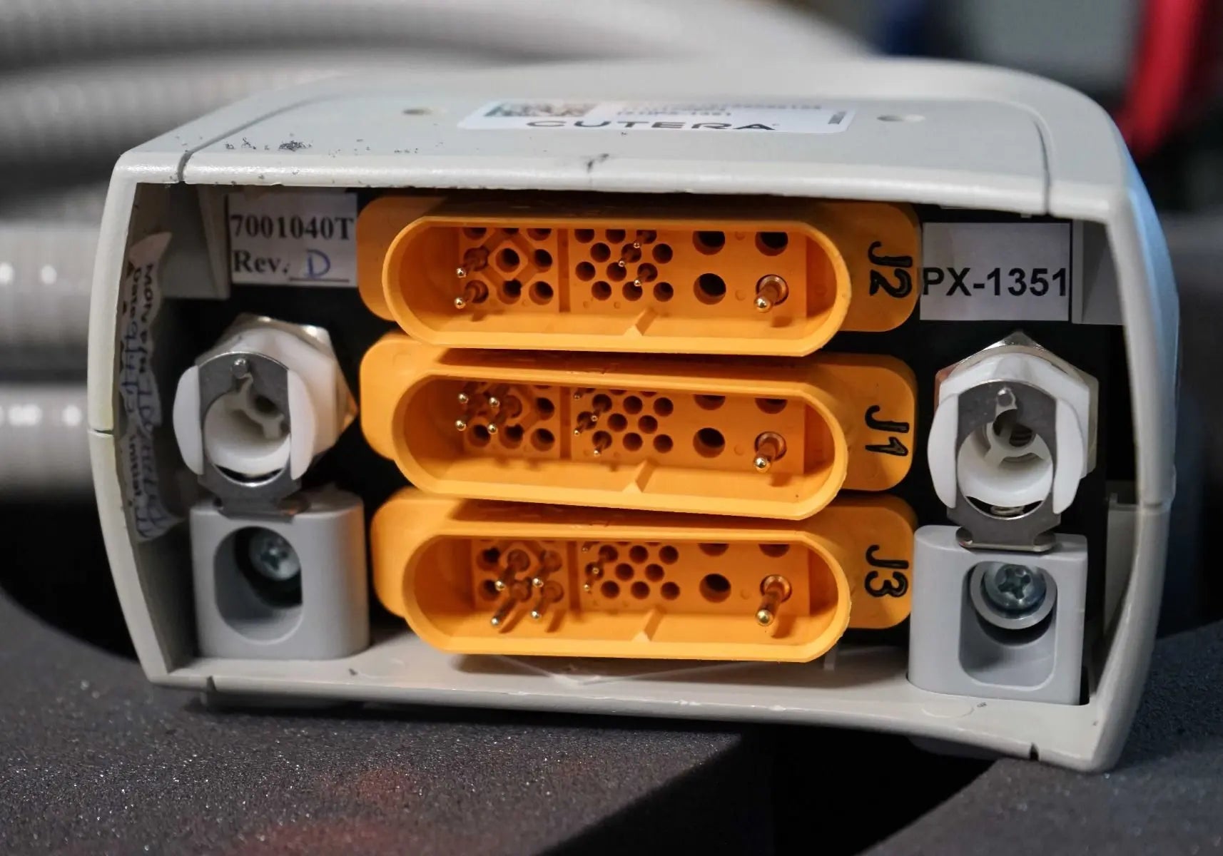 Cutera Xeo ProWave LX IPL Laser Handpiece Hair Removal Hand Piece 7001049T Case