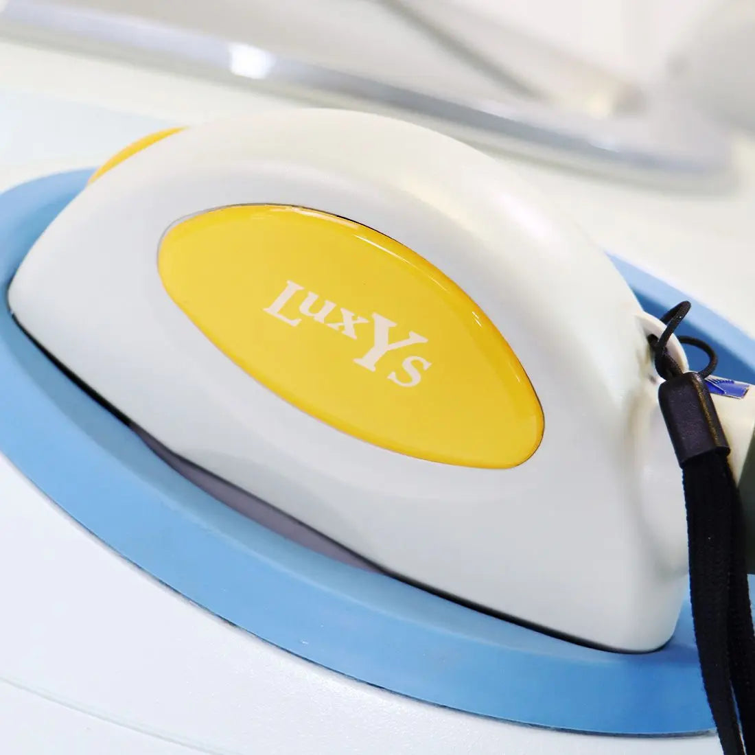 2005 Palomar StarLux 300 Laser LuxYs IPL Hair Removal Reduction Pigmented Lesion