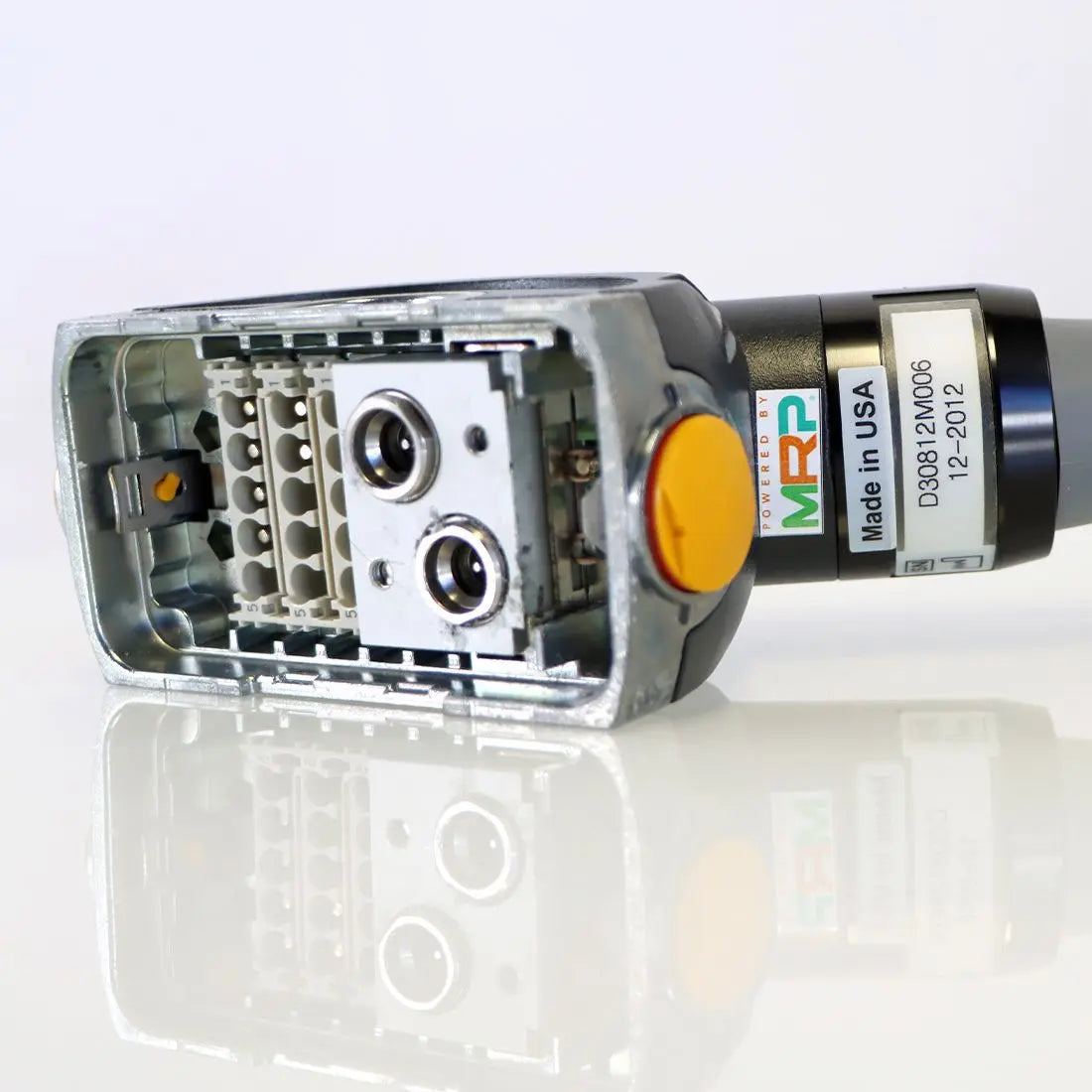 2013 Lutronic Advantage 805nm Diode Laser System Hair Removal & D3-800 Handpiece