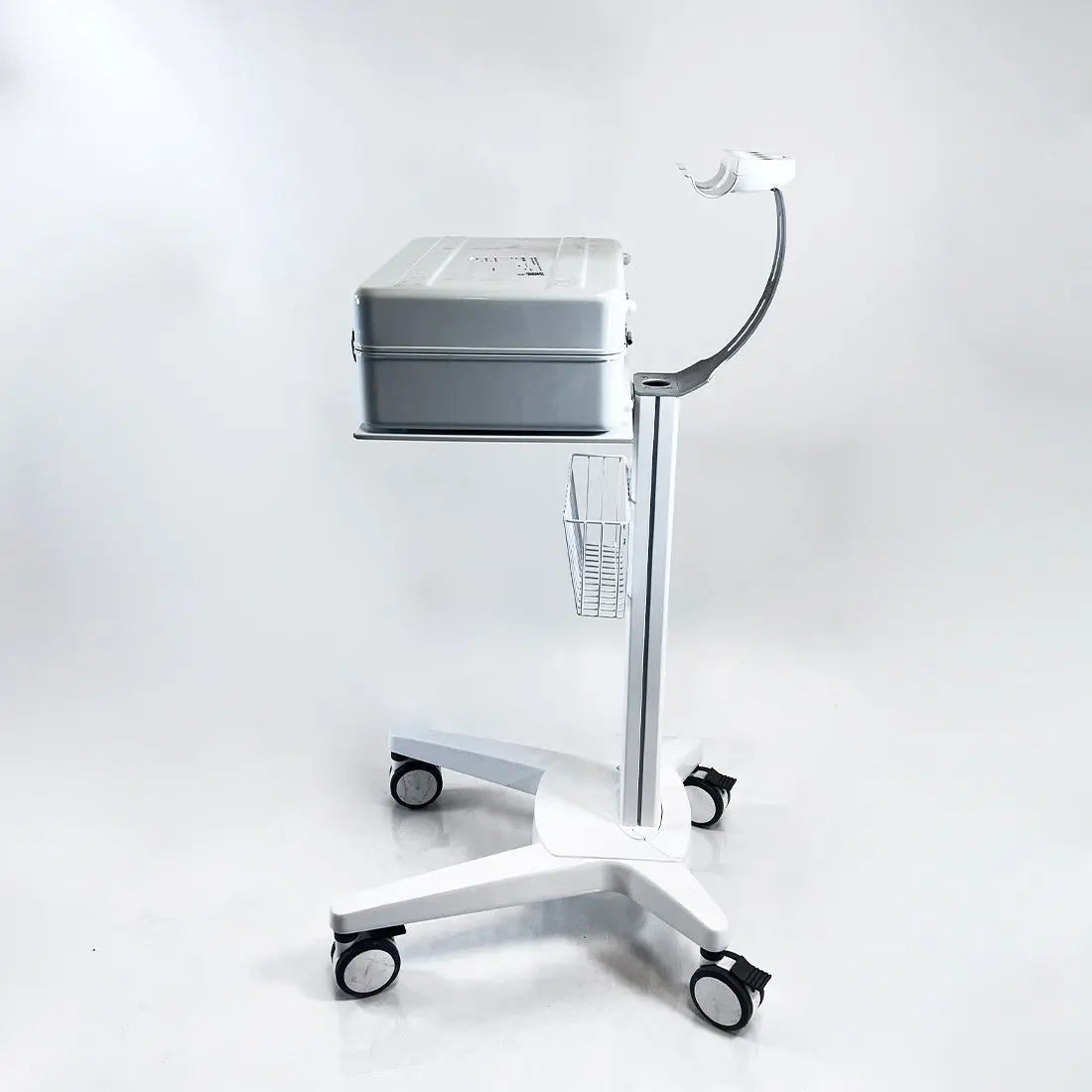 AeroLase LightPod Neo Elite MicroPulse 1064-XT Dermatological Laser with Cart Sol International Medical