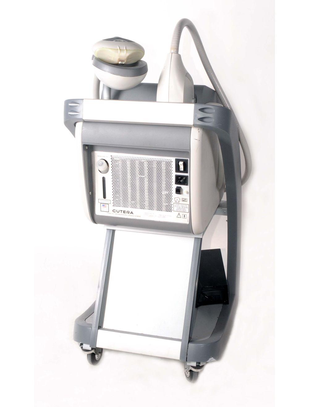 2006 Cutera Solera Titan IPL Laser HandPiece Aesthetic Cosmetic Skin Tightening
