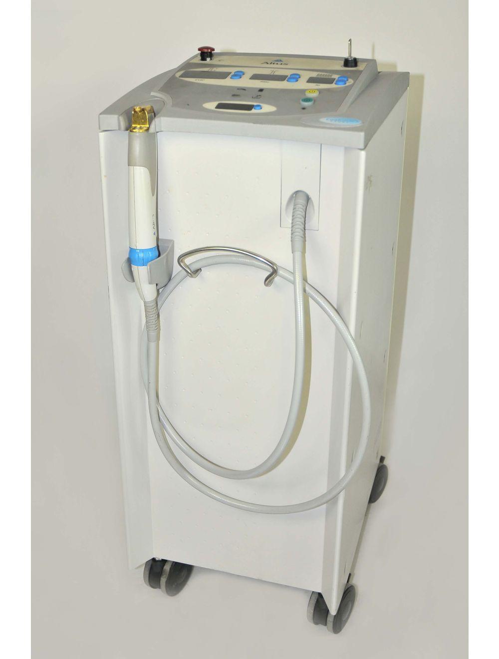 2002 Altus CoolGlide Excel US110EXCL Laser Hair Removal 1064 Nd YAG Cutera HR