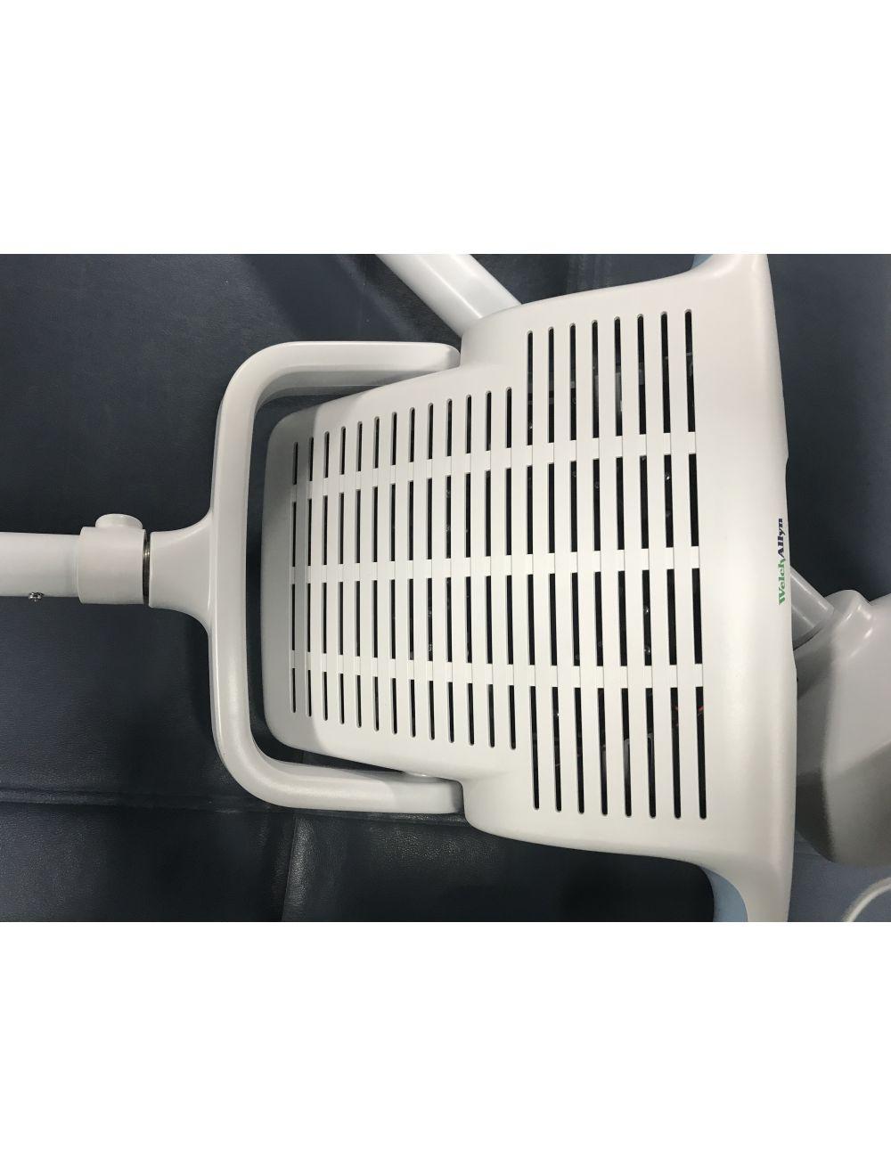 Welch Allyn Green Series GS 900 Surgical/Procedure Lamp Ceiling Mounted Overhead