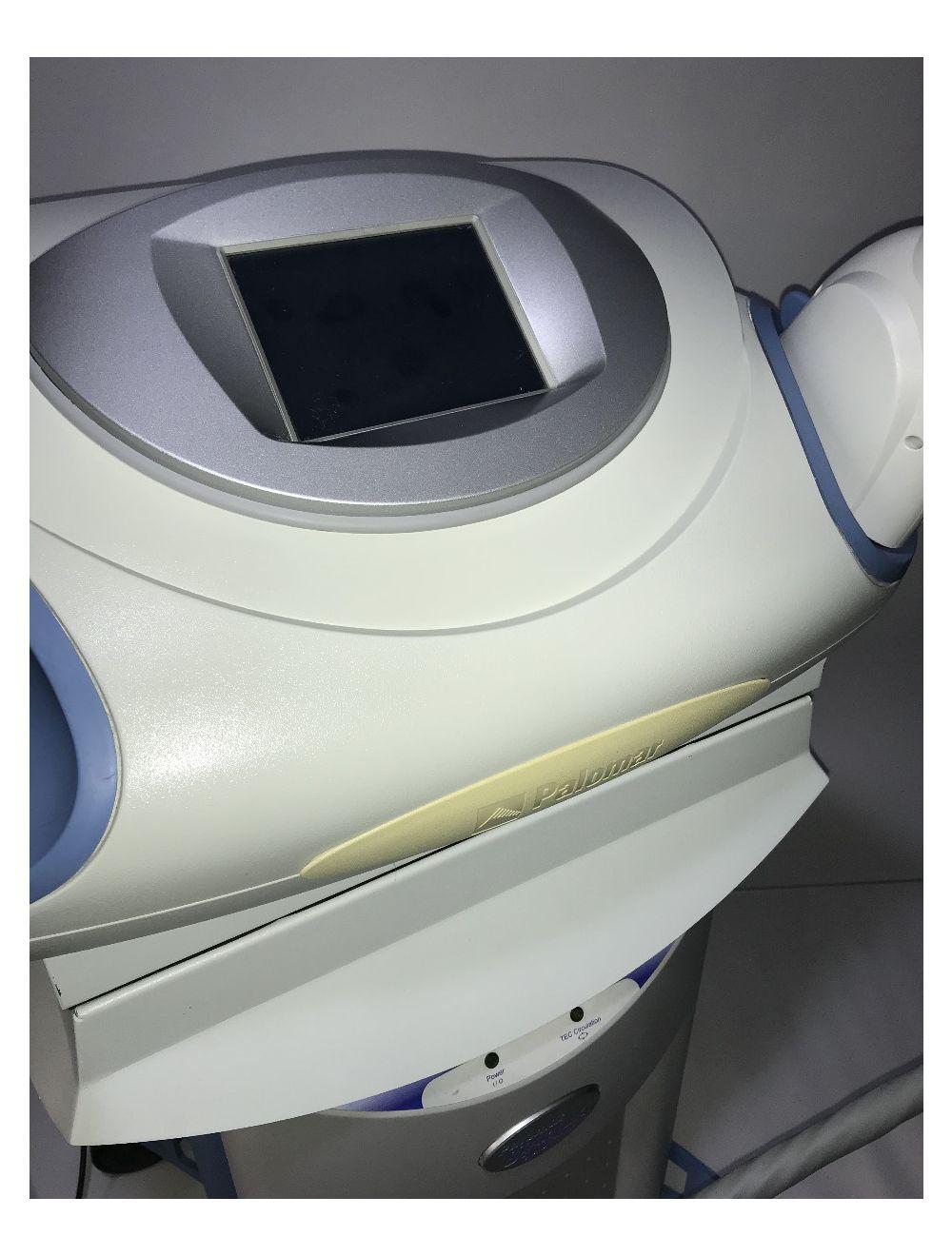 StarLux 500 Palomar Laser System 2007 w/ Handpiece LuxR Lux R