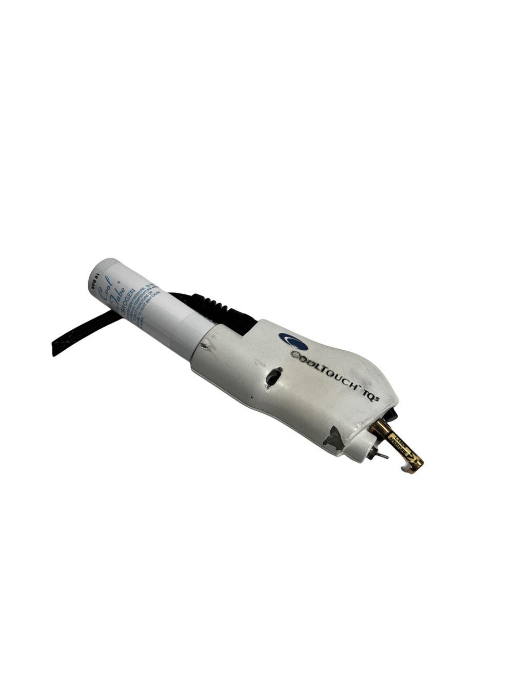 2000 NewStar CoolTouch TQ5 Handpiece Nd YAG Laser HP 9700-0061