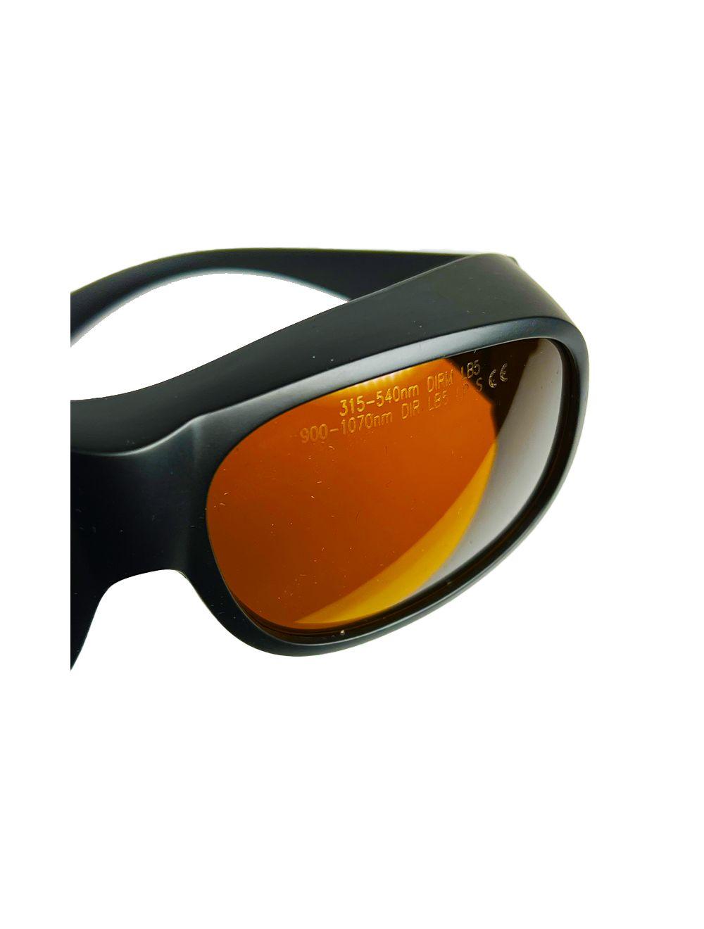 2007 Cynosure ConBio RevLite Q-Switched Nd:YAG Laser Tattoo Removal System