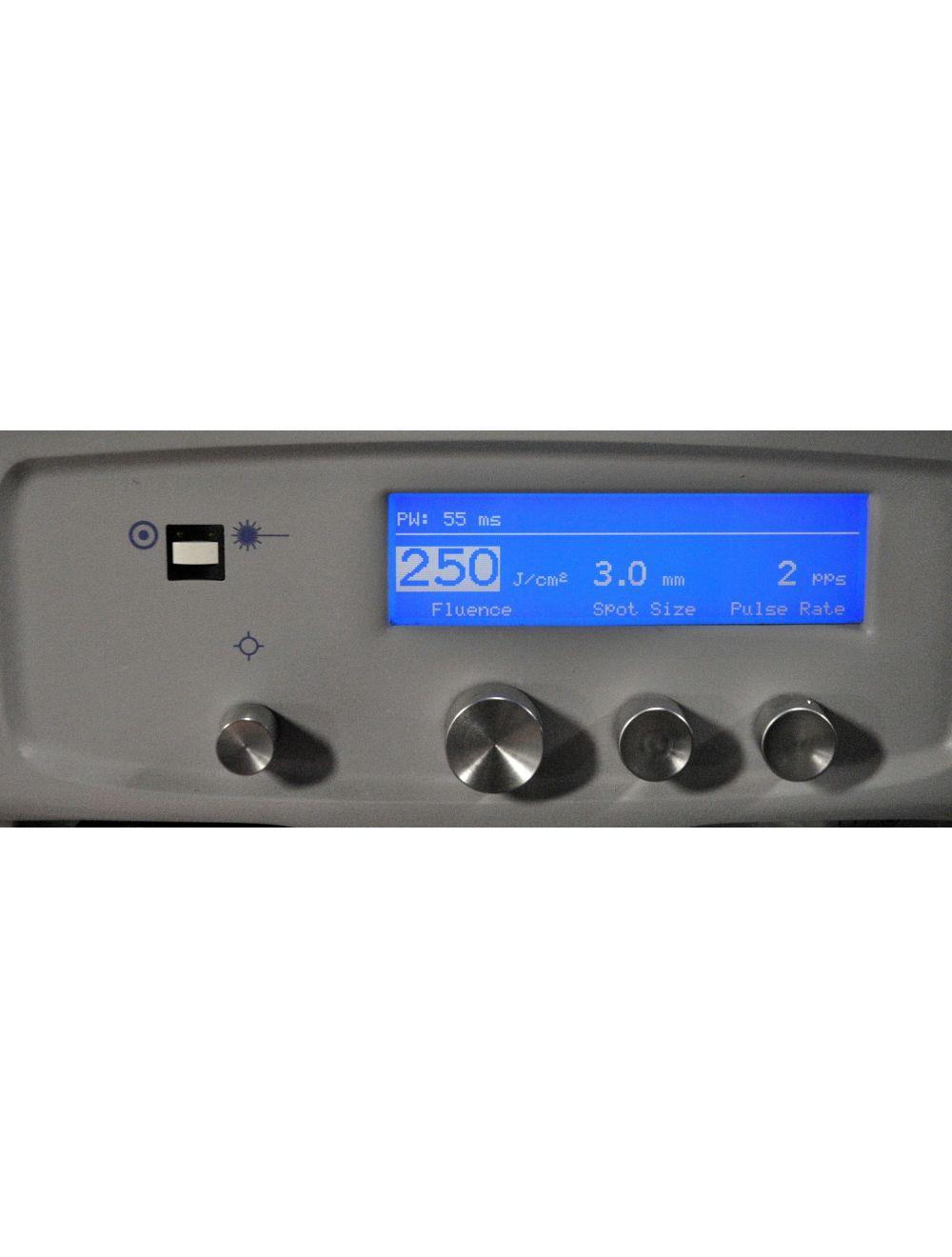 2003 Laserscope Lyra i Nd:YAG Laser Hair Removal Skin Rejuvenation w/5mm Spot