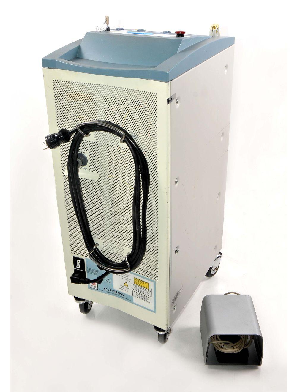 2004 Cutera VANTAGE 110 1064 Nd YAG Hair Removal Laser 3-5-7-10 mm Altus HR