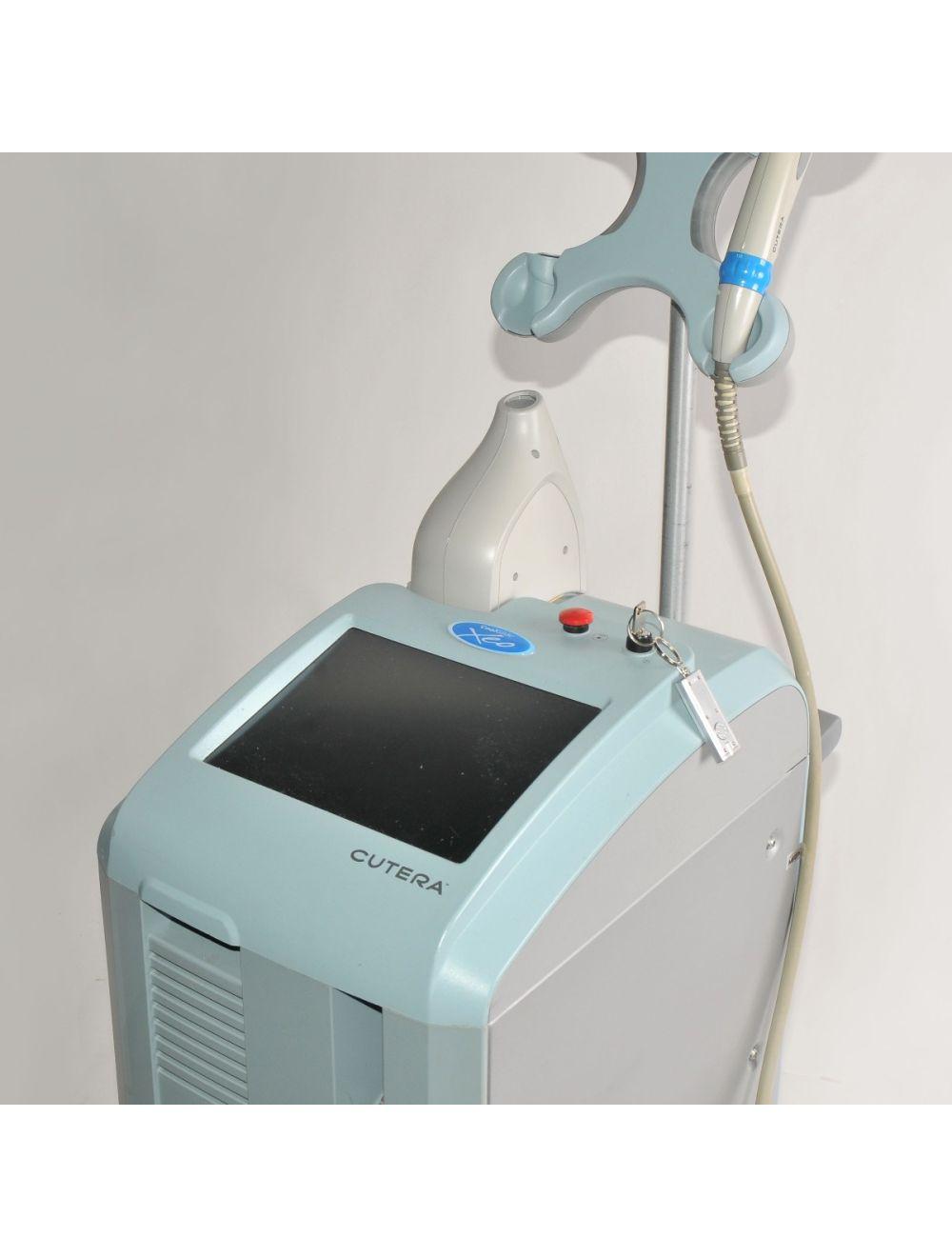 2004 Cutera XEO Laser System IPL Nd:YAG 1064 Hair Removal HR