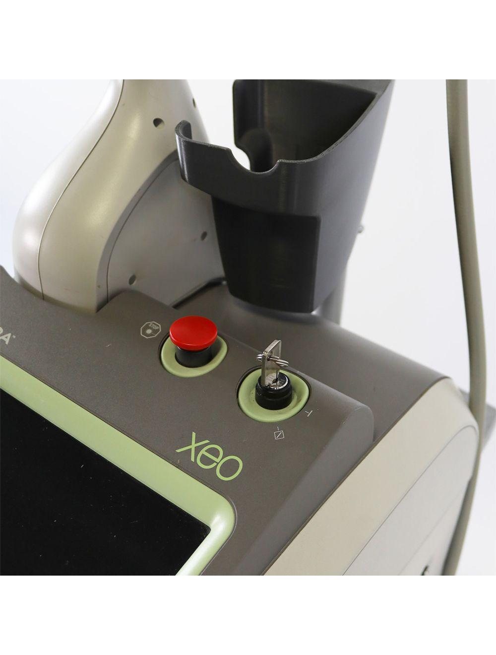 2007 Cutera Xeo Laser Nd Yag 1064nm Hair Removal Vascular Lesions HR