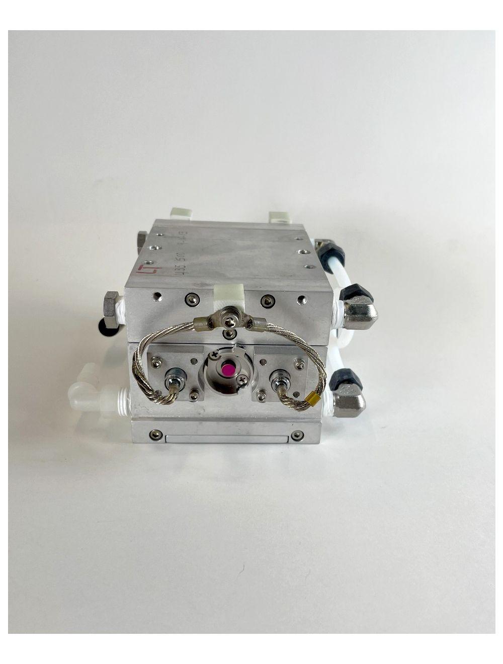 CYNOSURE APOGEE ELITE LASER HEAD PUMP CHAMBER PN: 100-7001-940