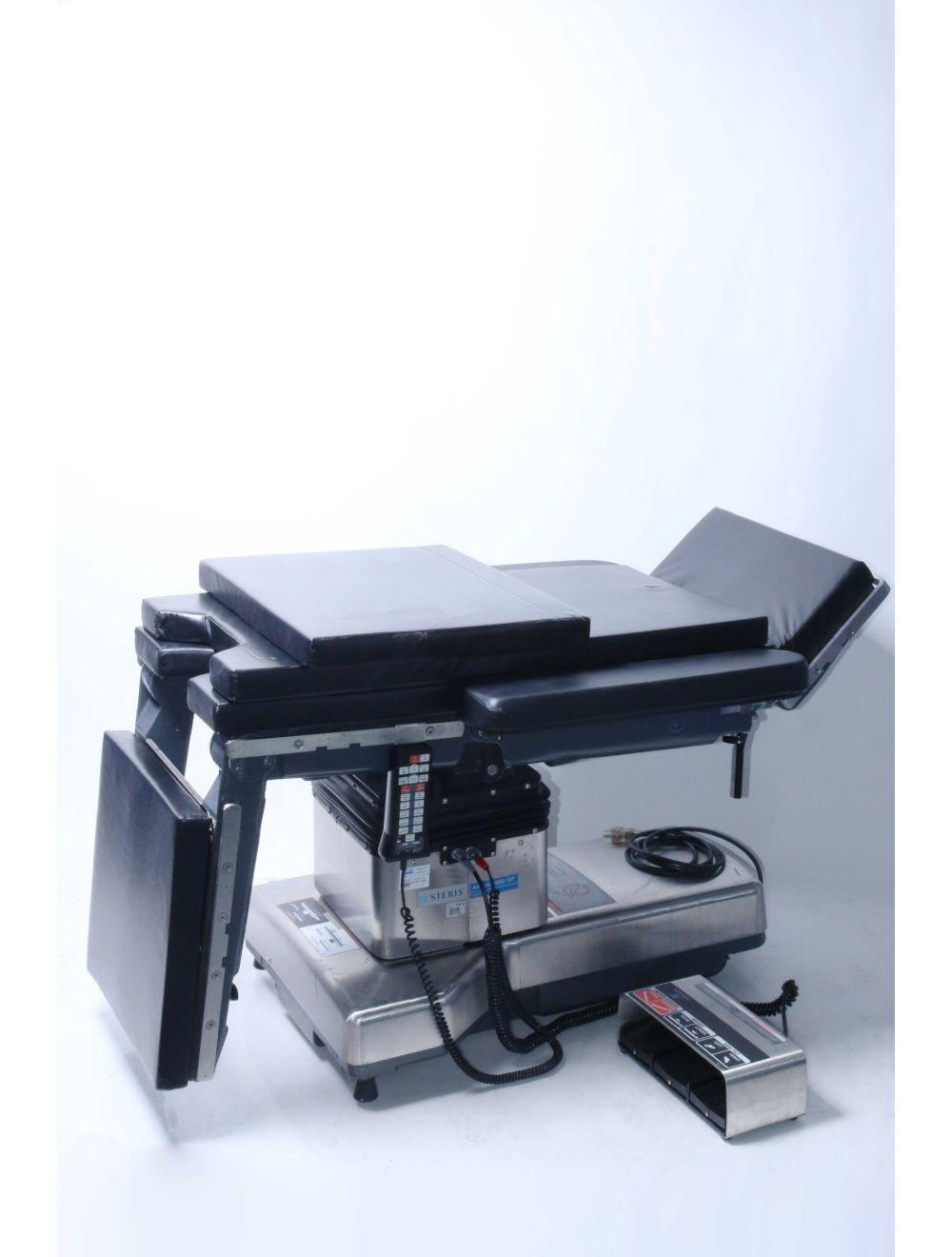 2003 Steris Amsco 3085 SP Hydraulic Surgical Table Foot & Hand Control Armboards