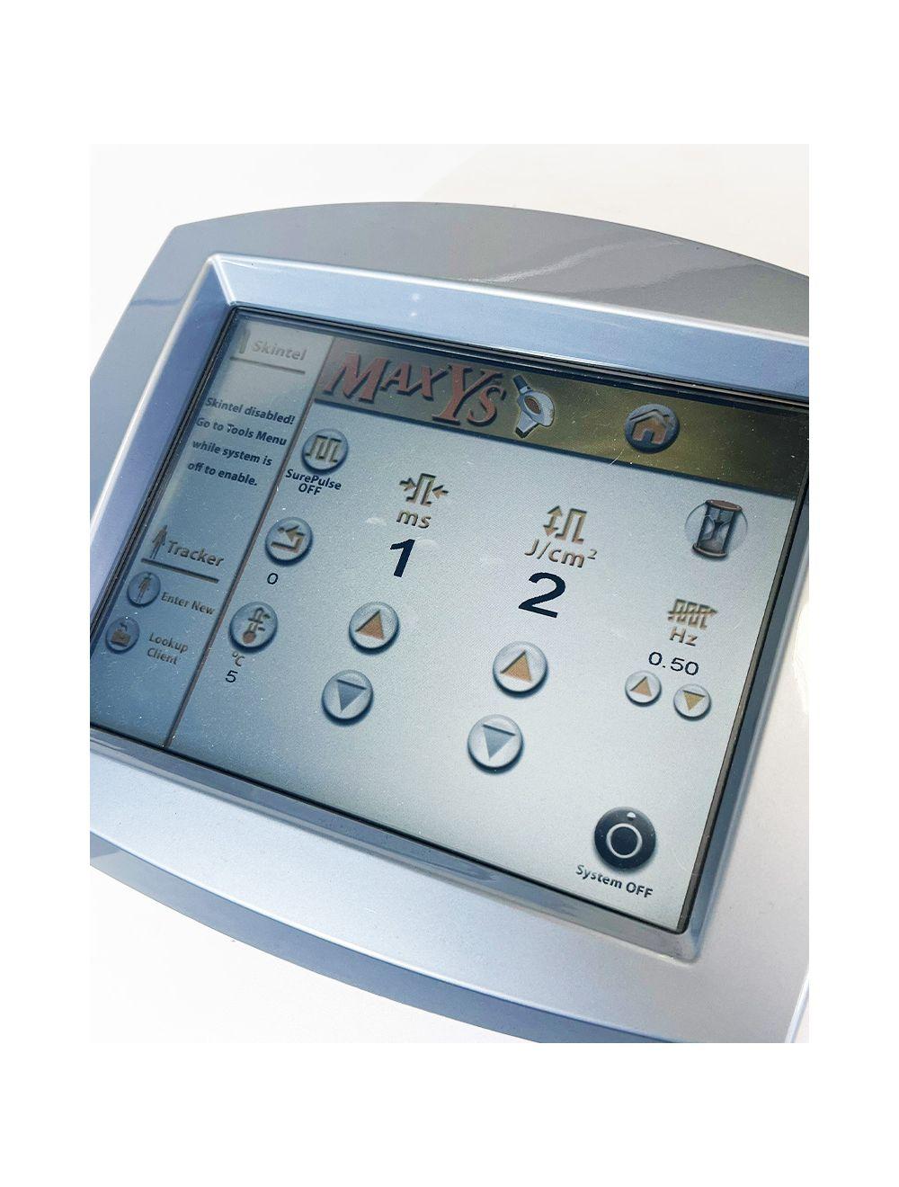 2011 Cynosure Icon IPL Laser Hair Removal Skin Resurfacing Laser System w/ 5 HPs