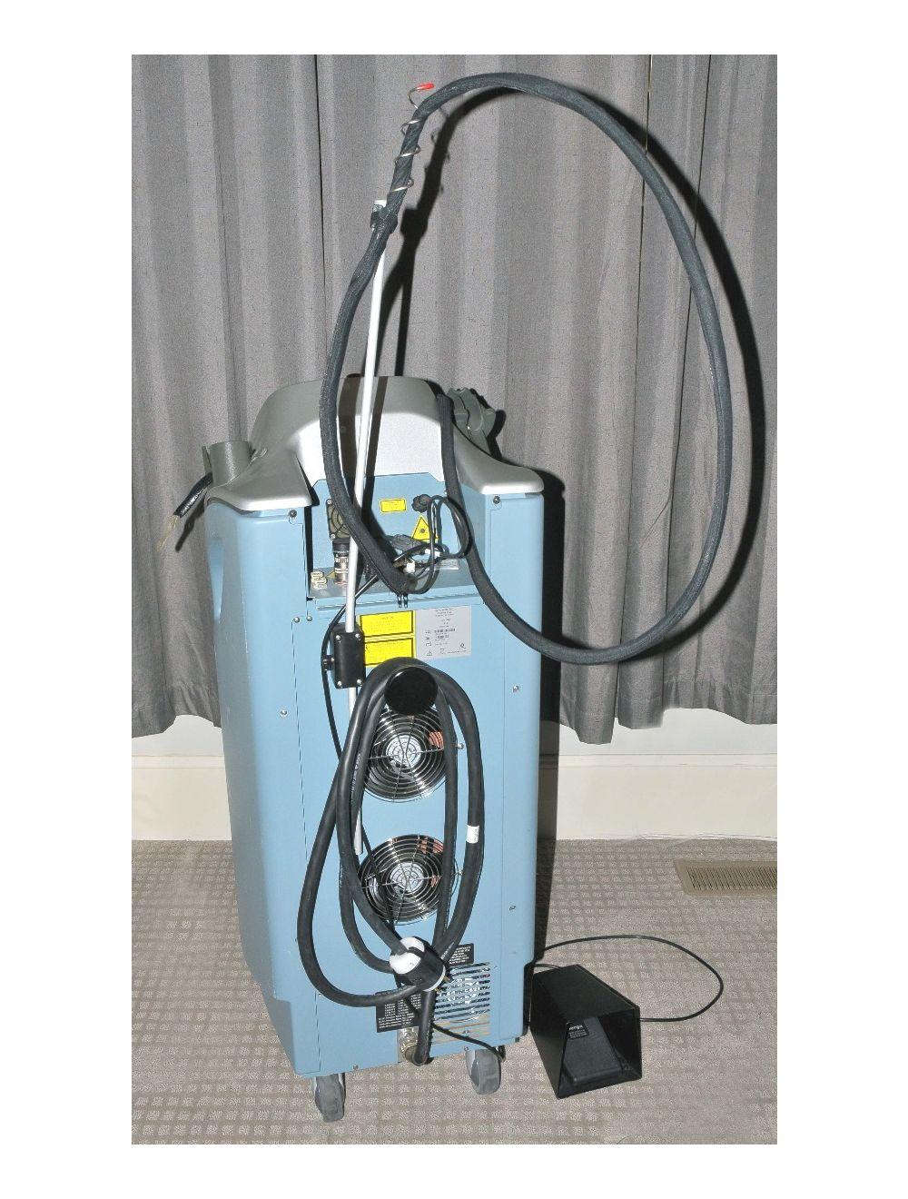 2008 Cynosure Affirm System Skin Rejuvenation Wrinkle Reduction Scar 1320 1440nm