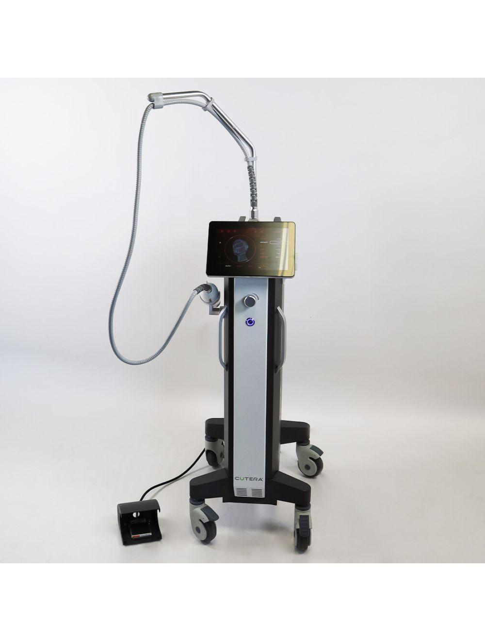 2019 Cutera Ilooda Secret™ RadioFrequency Microneedling RF Wrinkles Scars Aging