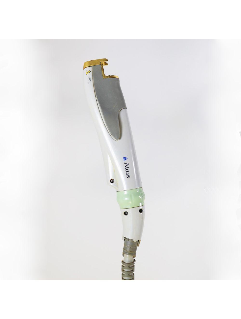 2005 Cutera Coolglide Xeo Laser Nd Yag 1064nm Skin Rejuvenation System US110XEO