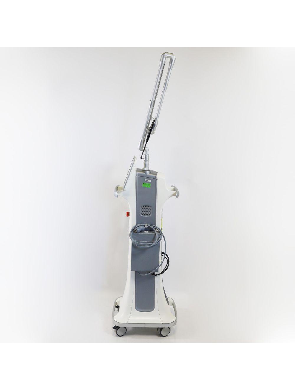 2017 Syneron Candela CO2RE Intima Laser Wrinkle Reduction Skin Resurfacing System