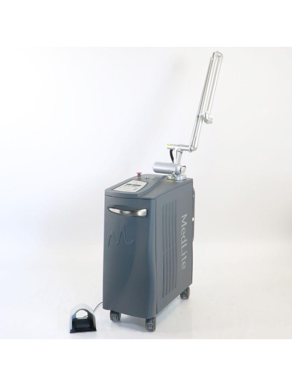 2014 Hoya ConBio MedLite C6 Q-Switched Laser Tattoo Removal 1064nm DEMO Unit