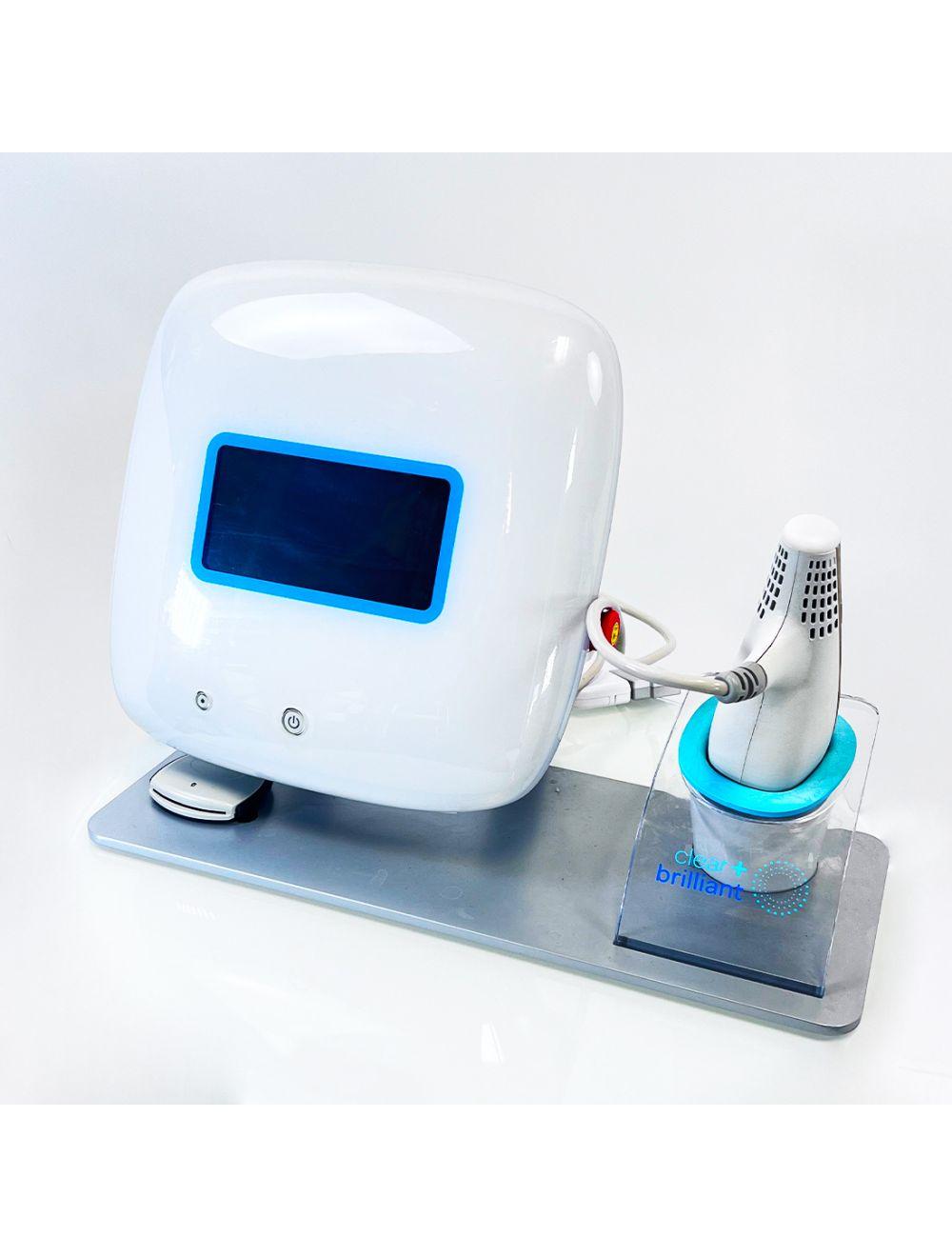 2017 Solta Clear + Brilliant Tabletop Diode Laser System with Permea Handpiece