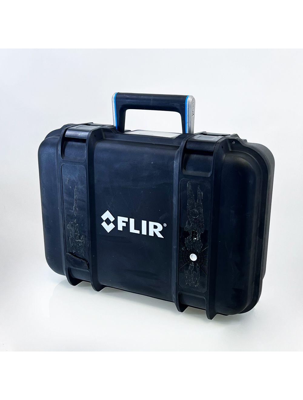 FLIR E40 Infrared Thermal Imaging Camera FLIR-E64501 Building Inspection w/Case