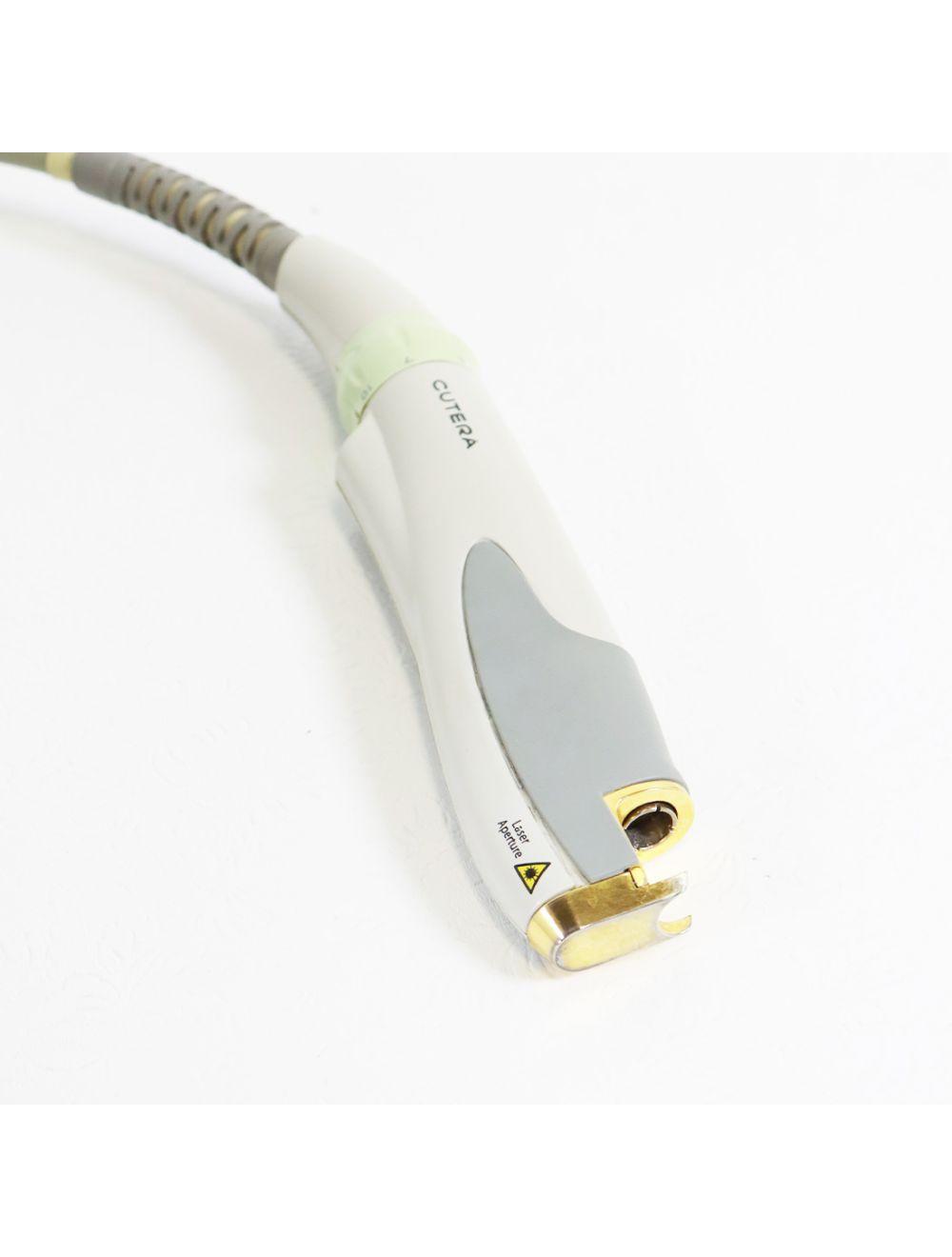 2009 Cutera Xeo Skin Resurfacing Nd: YAG Laser 1064nm Laser System US110XEO