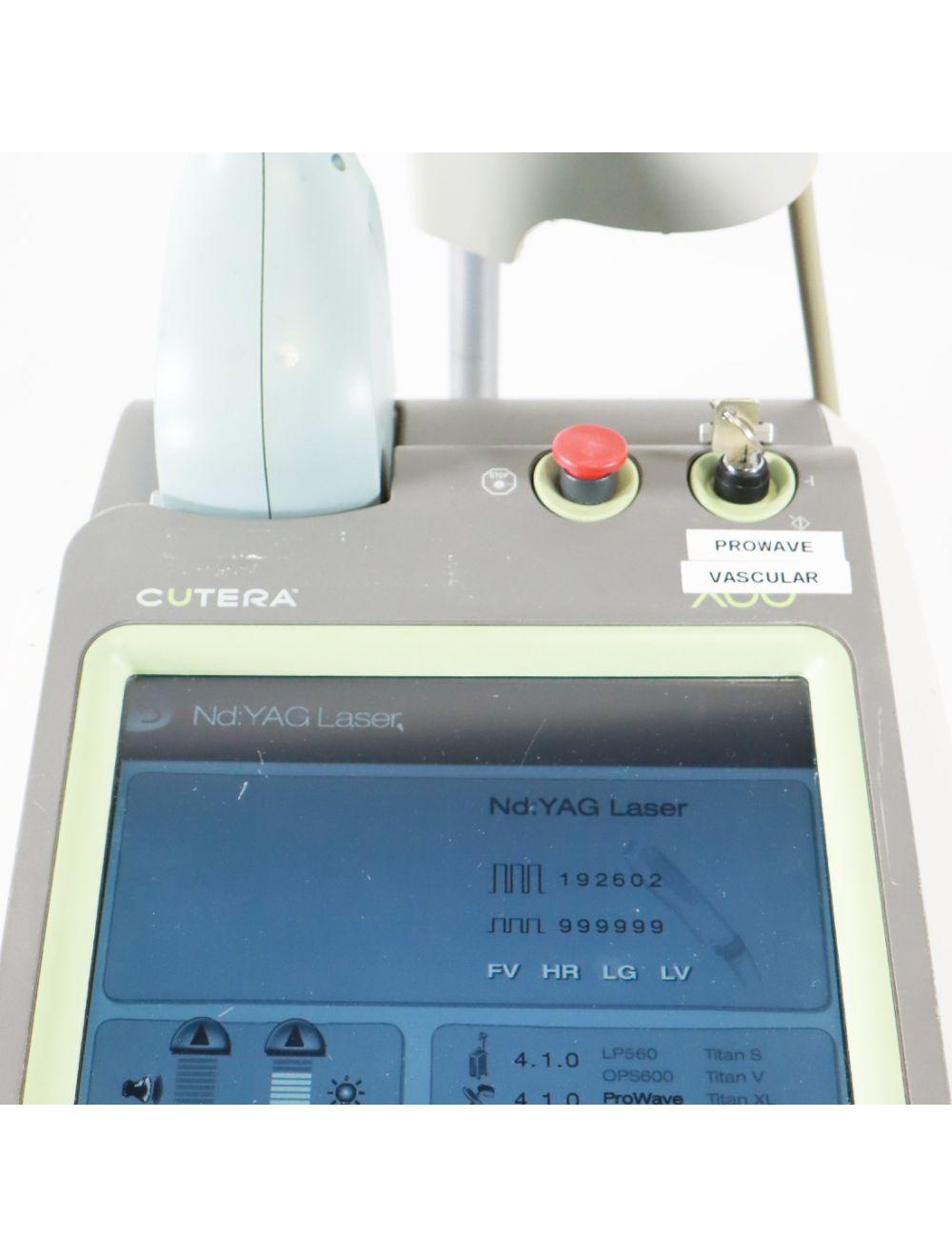 2009 Cutera Xeo Skin Resurfacing Nd: YAG Laser 1064nm Laser System US110XEO