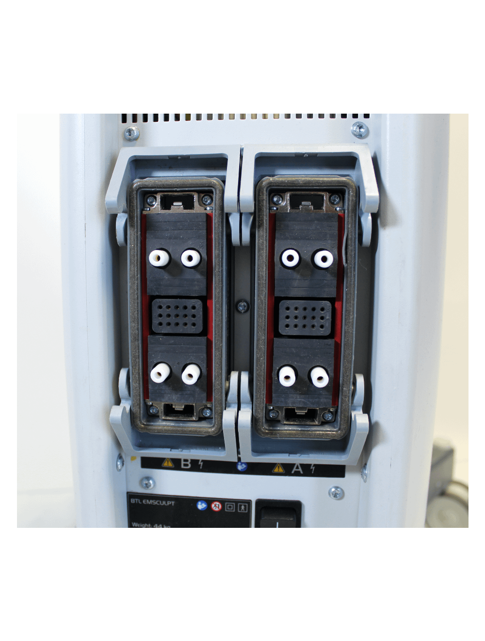 BTL EMSCULPT Non Invasive Body Sculpting Electromagnetic Abdomen 2018