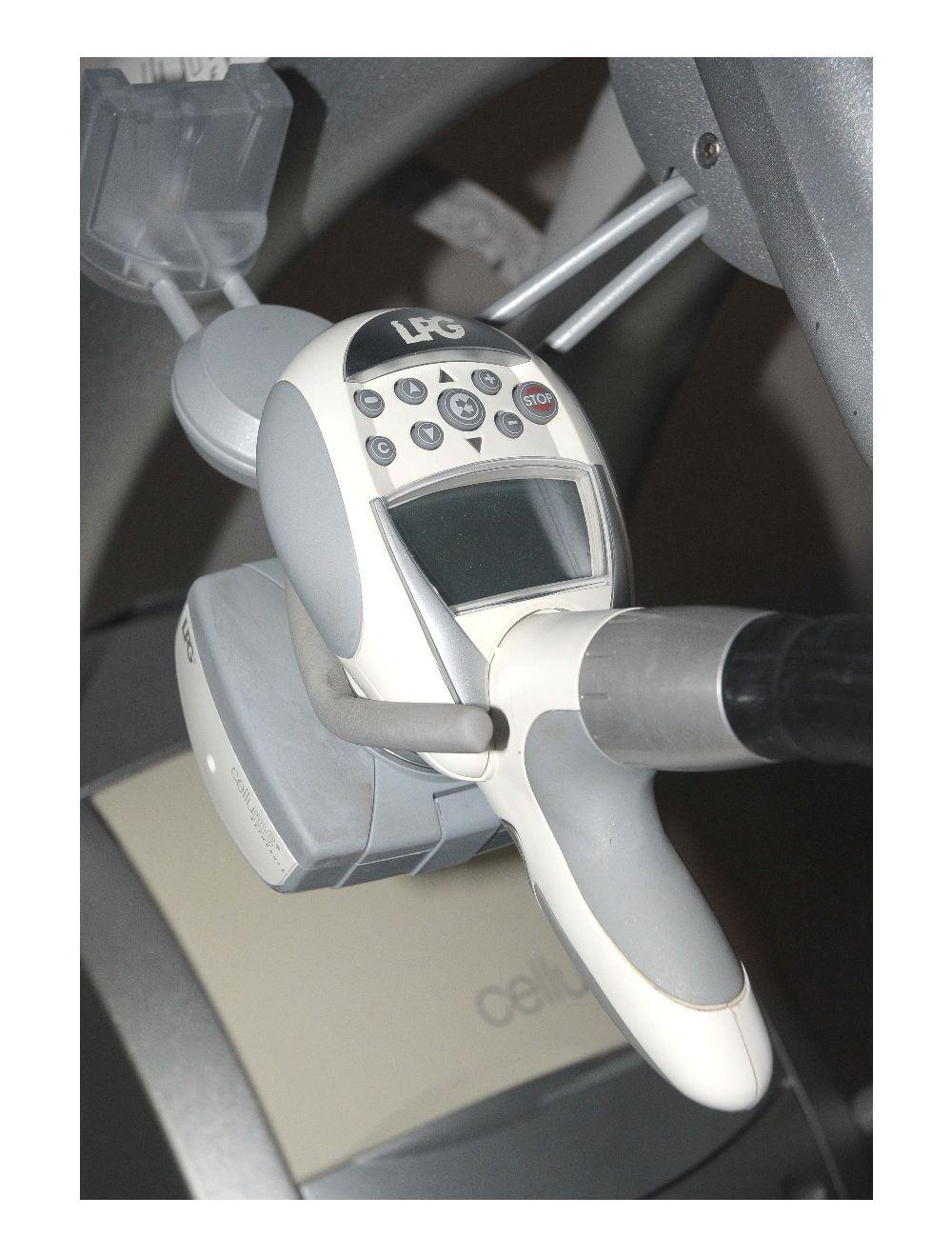 LPG 2003 Cellu M6 System Enderlie Therapeutic Cellulite Massager Body Cellum6