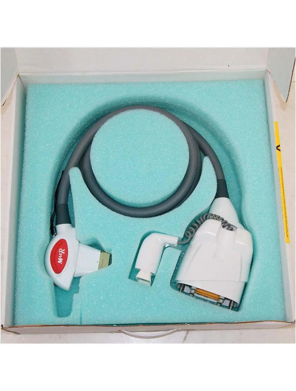 2014 Cynosure Palomar Icon IPL Laser Hair Removal Pigmented Lesions MaxR MaxYs Palomar