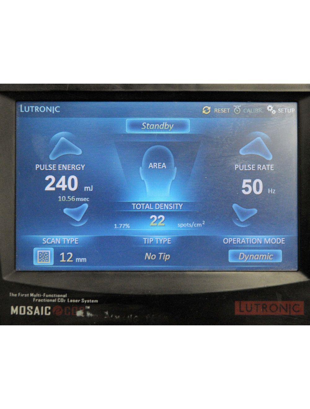 2008 Lutronic Surgical CO2 Laser eC02 Mosaic Skin Fractional Wrinkle Scar Lesion