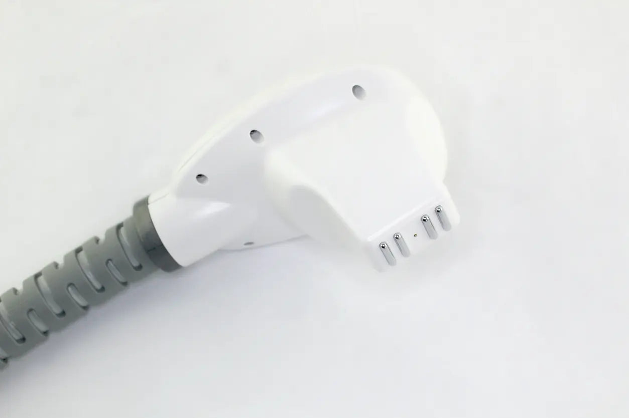 2011 EndyMed GLOW 3DEEP RF Skin Tightening Body Contouring System