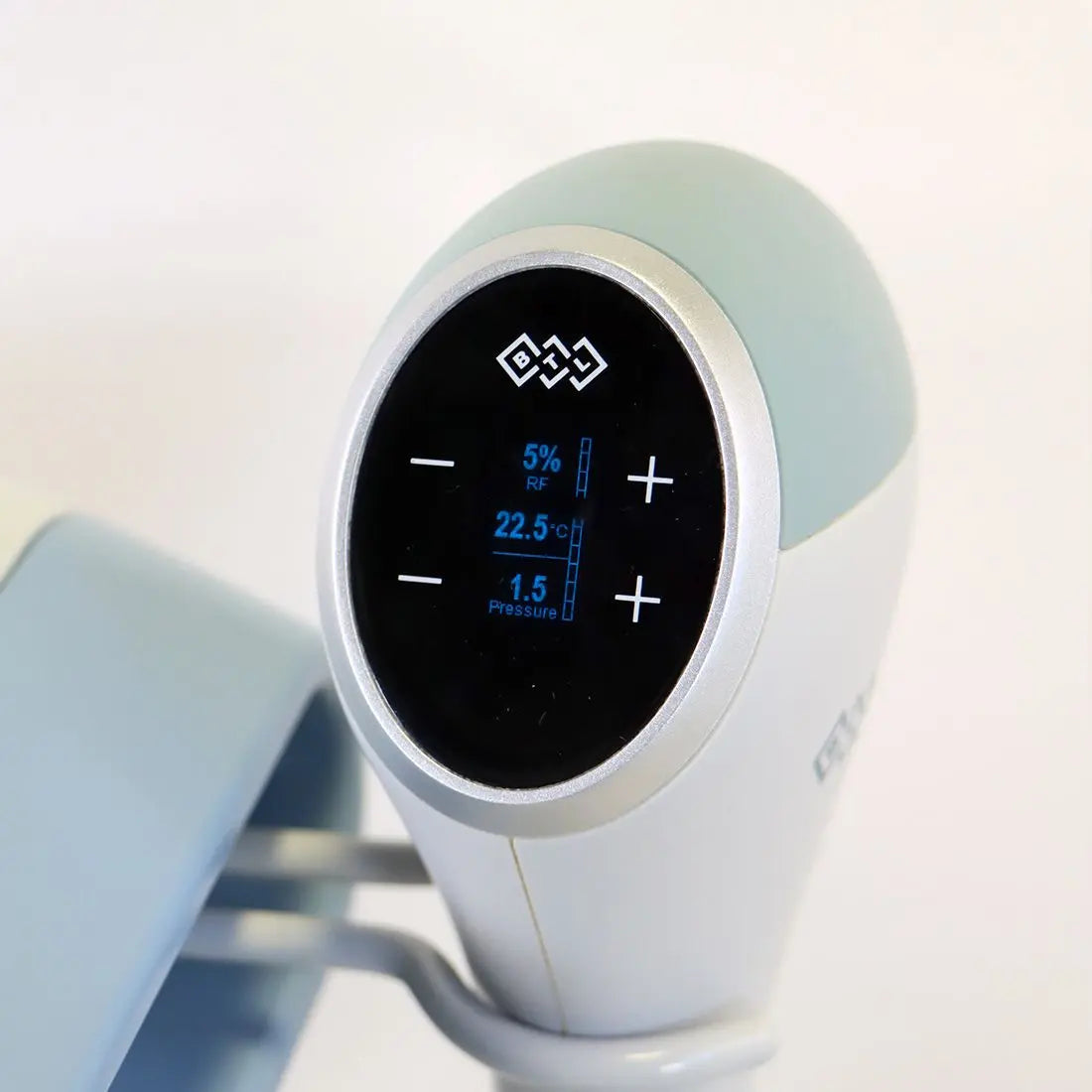 2021 BTL EMTone RF Cellulite Reduction System Skin Tightening BTL-084 BTL