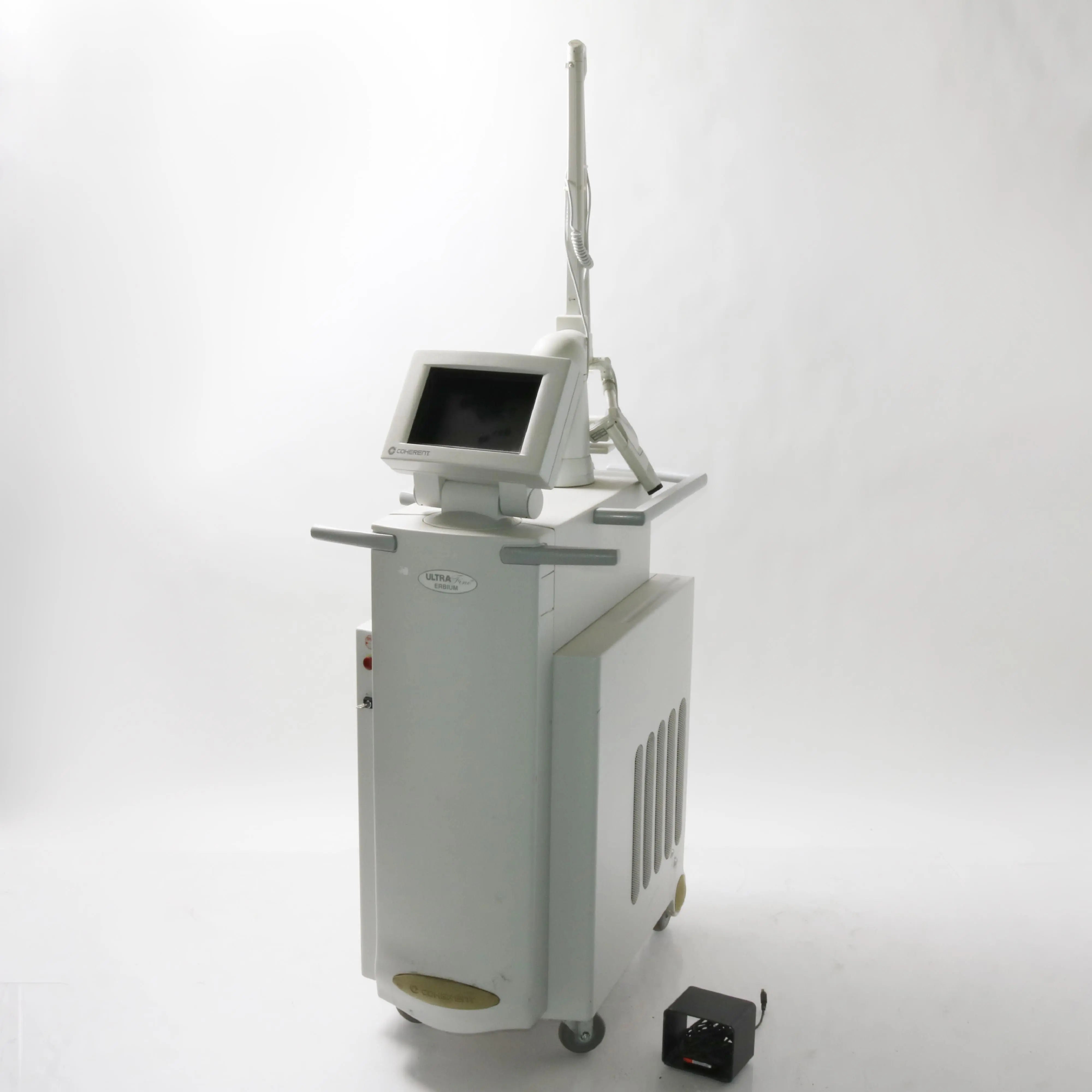 1997 Coherent UltraFine Erbium ErYAG 2940nm w/ UltraScan CPG Fractional Laser