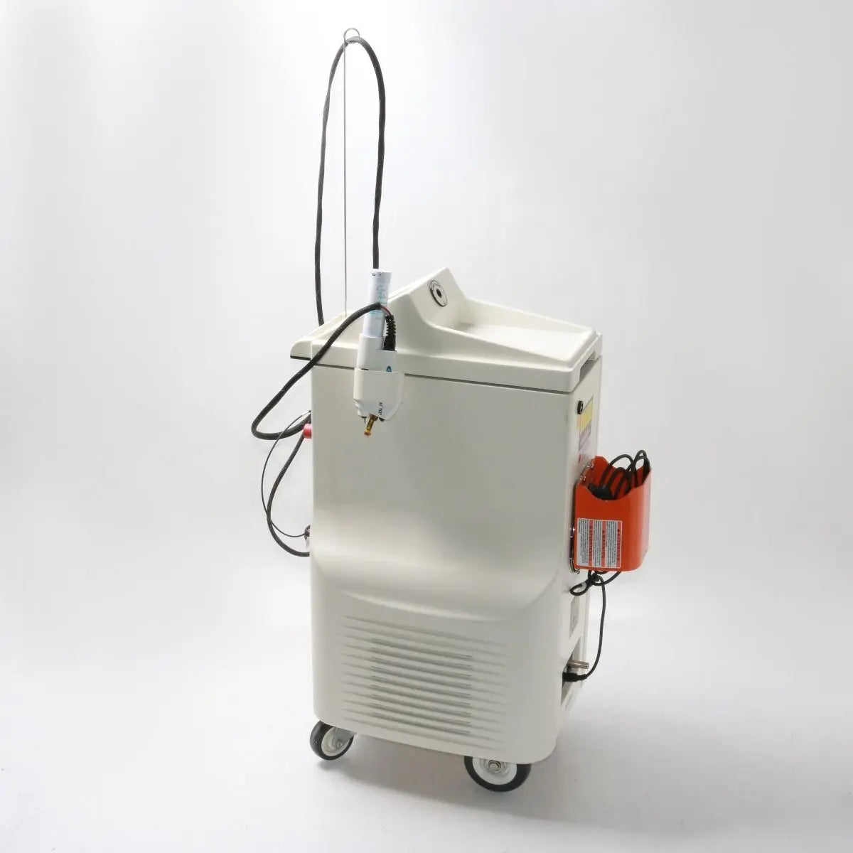 2000 NewStar CoolTouch Dermal Ablative Nd YAG 1320 nm 6W Laser Cool Touch CT130